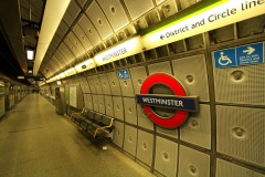 the-underground-810788_1920